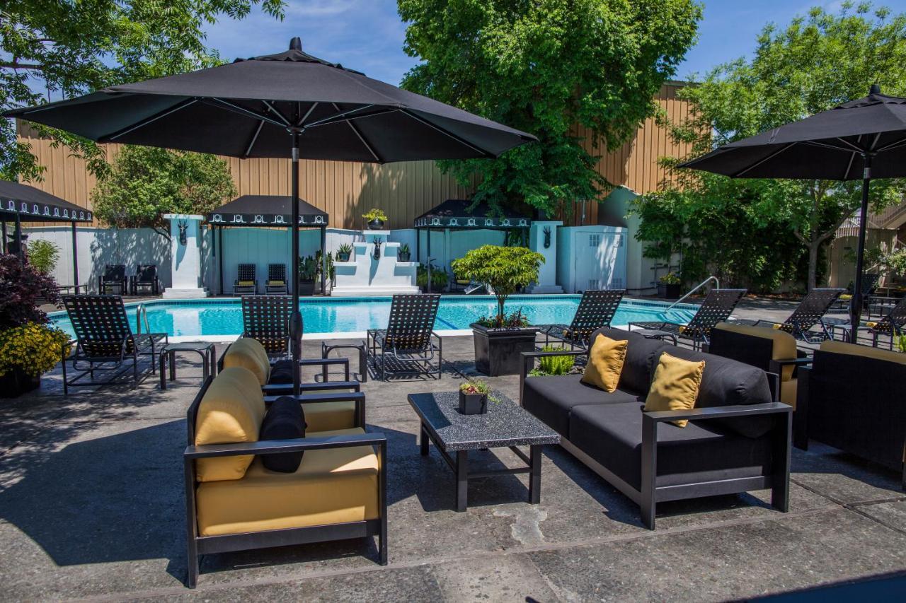 Mount View Hotel & Spa Calistoga Exterior photo